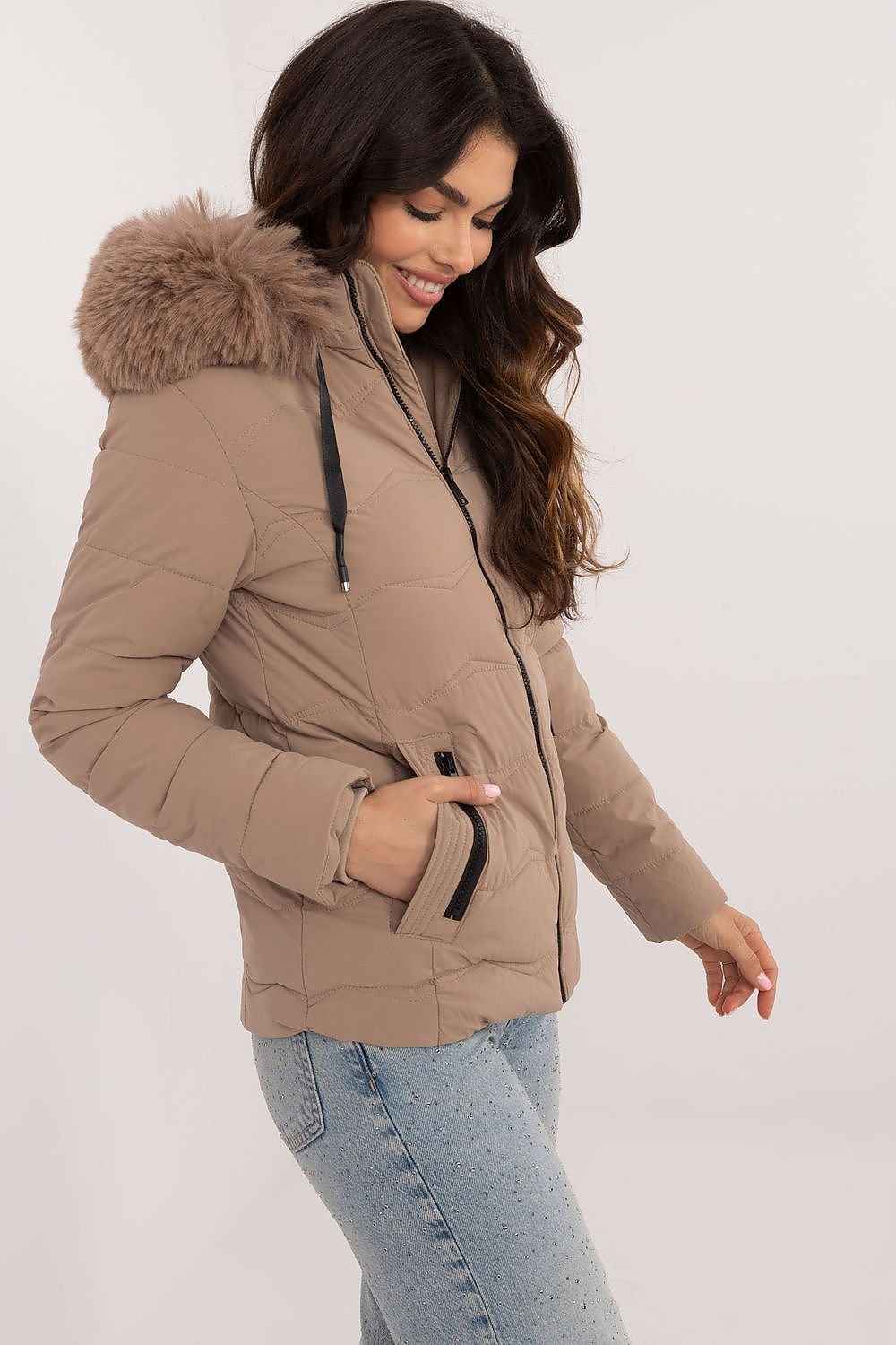 Jacket Jordan Faux Fur Beige, Jacket, Ruby Vixen